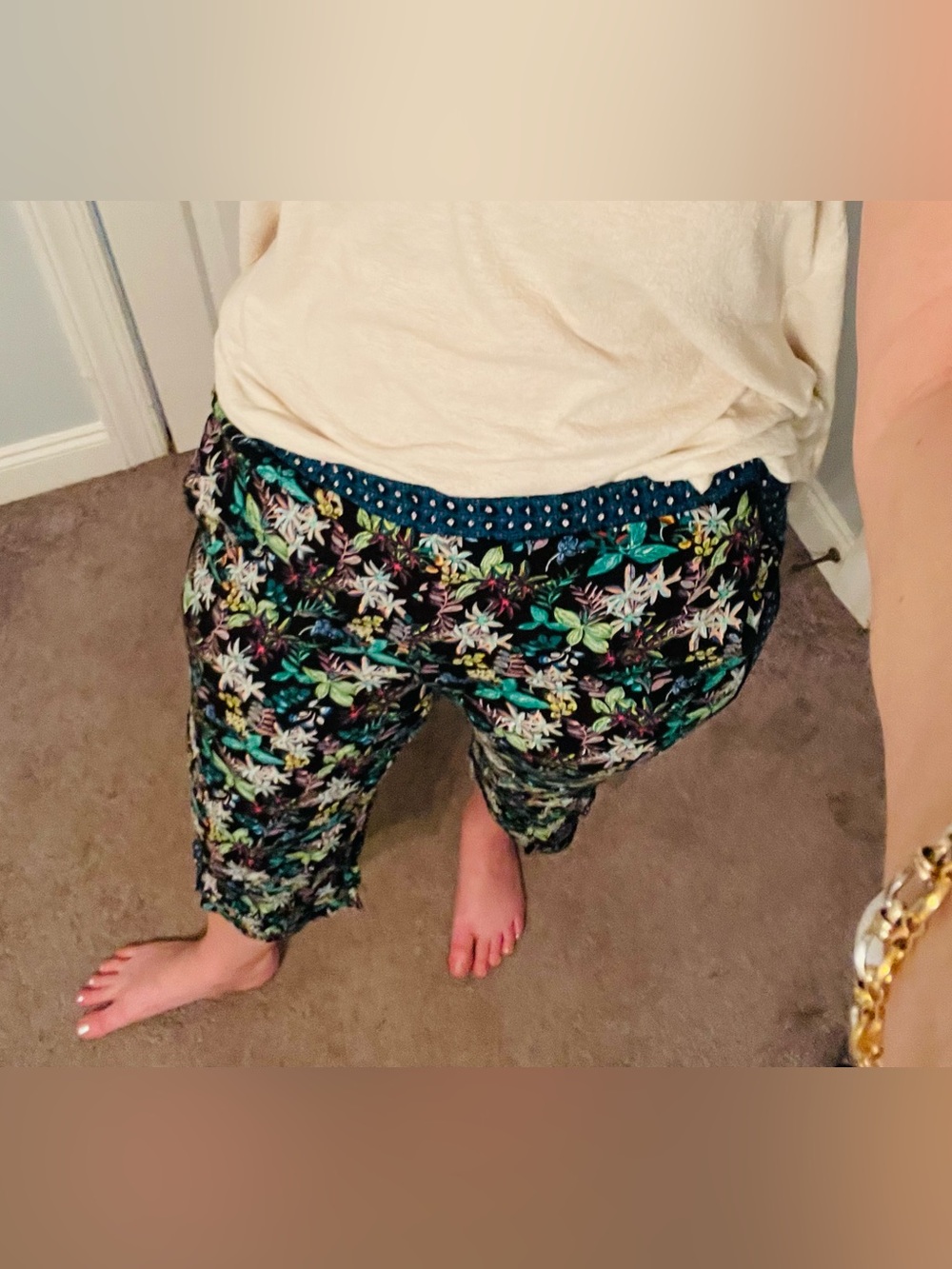 Anthropologie Black Floral Ankle Cropped Lounge Pants